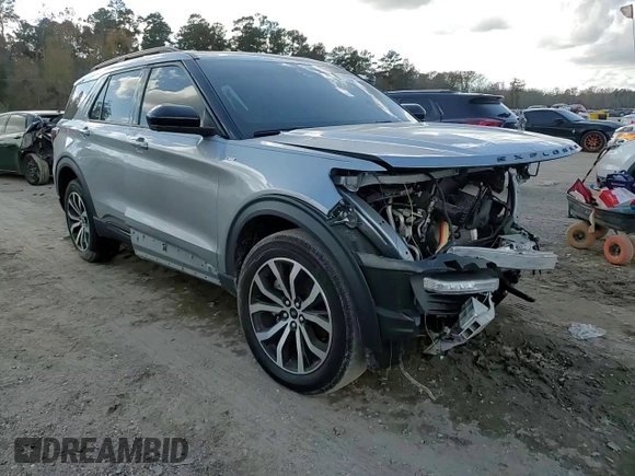 2022 Ford Explorer ST-Line with VIN 1FMSK7KH3NGC31810, listed as a Copart auction lot 84958304 with 42,593 mi miles and Salvage Title. Bid and sale history available at carsss.com. Image 12.