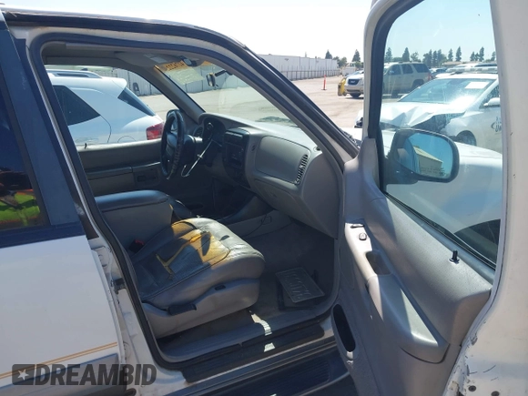 1998 Mercury Mountaineer with VIN 4M2ZU52P9WUJ11869, listed as a IAAI auction lot 42762225 with 241,105 mi miles and . Bid and sale history available at DreamBid. Image 5.