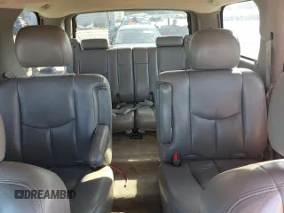 2005 GMC Yukon SLT with VIN 1GKEK13T25J192913, listed as a Copart auction lot 70581304 with 207,531 mi miles and Salvage Title. Bid and sale history available at carsss.com. Image 10.