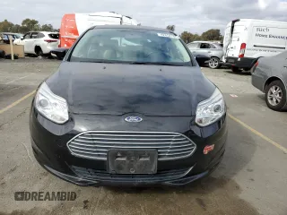 2014 Ford Focus Electric with VIN 1FADP3R41EL350530, listed as a Copart auction lot 42652785 with 118,334 mi miles and Clean title. Bid and sale history available at DreamBid. Image 5.