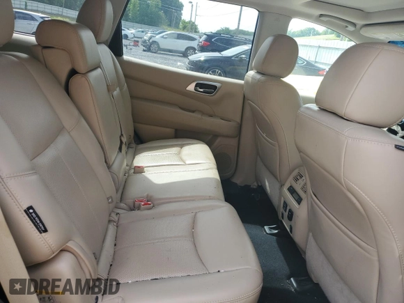 2018 Nissan Pathfinder Platinum z VIN 5N1DR2MN8JC669962, wystawiony jako Copart lot #56760475 z przebiegiem Nie podano mil oraz Szkoda całkowita • Salvage title. Historia ofert i sprzedaży dostępna na DreamBid. Obrazek 10.