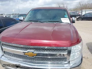 2013 Chevrolet Silverado 1500 LT with VIN 1GCRCSE02DZ385226, listed as a IAAI auction lot 41450120 with 113,163 mi miles. Bid and sale history available at carsss.com. Image 12.