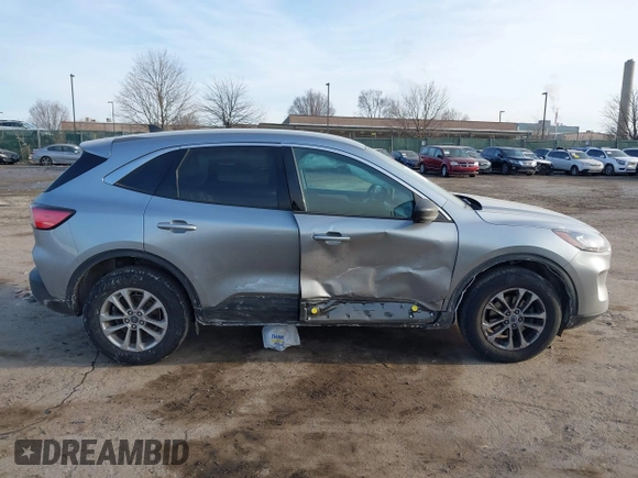2022 Ford Escape SE with VIN 1FMCU9G61NUA46805, listed as a IAAI auction lot 41465225 with 24,129 mi miles and . Bid and sale history available at DreamBid. Image 13.
