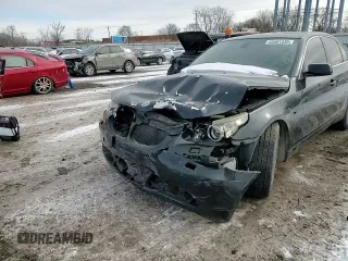 2007 BMW 5 Series 530xi with VIN WBANF73517CU25107, listed as a Copart auction lot 45581435 with 249,612 mi miles and Salvage Title. Bid and sale history available at carsss.com. Image 10.