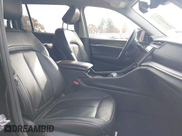 2022 Jeep Grand Cherokee Limited with VIN 1C4RJJBG8N8521335, listed as a IAAI auction lot 41010211 with 45,047 mi miles and . Bid and sale history available at DreamBid. Image 5.