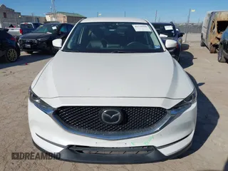 2017 Mazda CX-5 Touring with VIN JM3KFBCL8H0152748, listed as a IAAI auction lot 41732910 with 68,296 mi miles. Bid and sale history available at carsss.com. Image 12.
