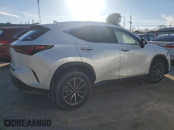 2024 Lexus NX 350h z VIN JTJAKCEZ4R2033931, wystawiony jako Copart lot #43448205 z przebiegiem Nie podano mil oraz Czysty tytuł • Clean title. Historia ofert i sprzedaży dostępna na DreamBid. Obrazek 3.