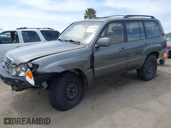 2001 Lexus LX 470 z VIN JTJHT00WX13509489, wystawiony jako IAAI lot #42227083 z przebiegiem 360 283 mil mil oraz . Historia ofert i sprzedaży dostępna na DreamBid. Obrazek 18.