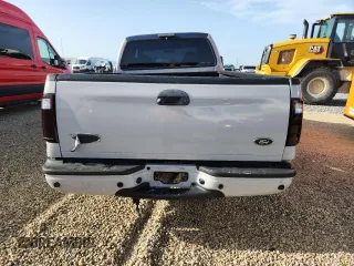 2005 Ford F-350 XL с VIN 1FTWW31P75EB69657, выставлен на аукционе Copart как лот 59414615 с пробегом 100 265 миль миль и Списание • Salvage title. История ставок и продаж доступна на DreamBid. Изображение 6.