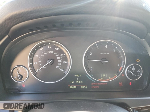 2014 BMW X5 sDrive35i with VIN 5UXKR2C56E0H33647, listed as a Copart auction lot 52218705 with 192,848 mi miles and Clean Title. Bid and sale history available at carsss.com. Image 9.