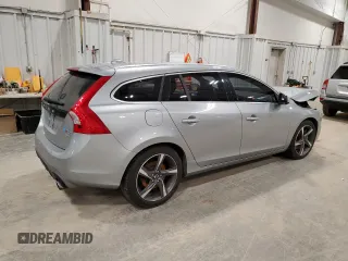 2015 Volvo V60 with VIN YV1902SG5F1210166, listed as a Copart auction lot 52084915 with 106,808 mi miles and Clean title. Bid and sale history available at DreamBid. Image 3.