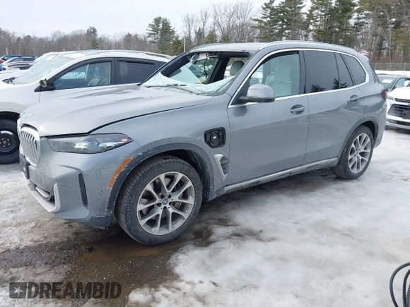 2024 BMW X5 xDrive50e with VIN 5UX43EU05R9S32424, listed as a IAAI auction lot 41622605 with 24,586 mi miles. Bid and sale history available at carsss.com. Image 18.