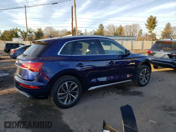 2021 Audi Q5 Premium with VIN WA1AAAFY7M2081443, listed as a Copart auction lot 73126172 with 24,795 mi miles. Bid and sale history available at carsss.com. Image 3.