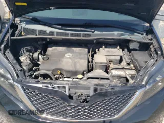 2011 Toyota Sienna SE with VIN 5TDXK3DC2BS119506, listed as a Copart auction lot 54506575 with 202,284 mi miles and Clean Title. Bid and sale history available at carsss.com. Image 12.