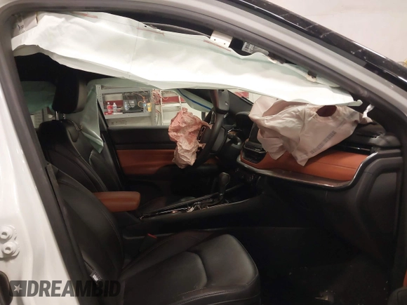 2024 Jeep Compass Limited with VIN 3C4NJDCN6RT129393, listed as a IAAI auction lot 41625271 with 12,506 mi miles and . Bid and sale history available at DreamBid. Image 5.