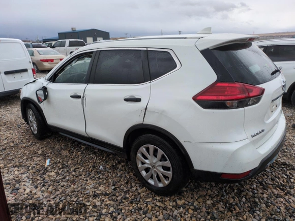 2017 Nissan Rogue SV with VIN KNMAT2MT9HP544611, listed as a Copart auction lot 48399445 with 185,489 mi miles and Salvage Title. Bid and sale history available at carsss.com. Image 2.