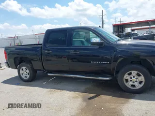 2009 Chevrolet Silverado 1500 LT with VIN 3GCEC23J19G111114, listed as a IAAI auction lot 42178205 with 56,755 mi miles. Bid and sale history available at carsss.com. Image 13.