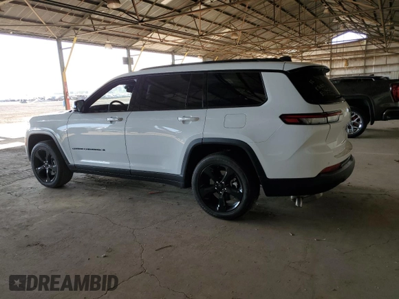 2023 Jeep Grand Cherokee Altitude with VIN 1C4RJJAGXP8856505, listed as a Copart auction lot 52243505 with 31,422 mi miles and Salvage title. Bid and sale history available at DreamBid. Image 2.