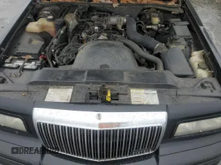 1997 Lincoln Town Car Executive z VIN 1LNLM81W7VY720905, wystawiony jako Copart lot #85910534 z przebiegiem Nie podano mil oraz Szkoda całkowita • Salvage title. Historia ofert i sprzedaży dostępna na DreamBid. Obrazek 12.