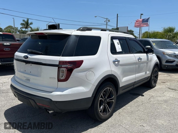 2014 Ford Explorer Sport with VIN 1FM5K8GT9EGC55433, listed as a Copart auction lot 61199495 with 96,843 mi miles and Clean title. Bid and sale history available at DreamBid. Image 4.