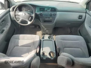 2002 Honda Odyssey LX z VIN 2HKRL18572H531397, wystawiony jako Copart lot #54533535 z przebiegiem 241 052 mil mil oraz Czysty tytuł • Clean title. Historia ofert i sprzedaży dostępna na DreamBid. Obrazek 8.