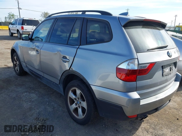 2008 BMW X3 3.0si with VIN WBXPC93408WJ14262, listed as a IAAI auction lot 42023634 with 158,232 mi miles. Bid and sale history available at carsss.com. Image 3.