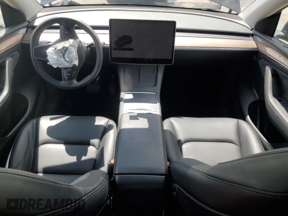 2024 Tesla Model Y Long Range с VIN 7SAYGAEEXRF115893, выставлен на аукционе Copart как лот 55174035 с пробегом 68 078 миль миль и Списание • Salvage title. История ставок и продаж доступна на DreamBid. Изображение 8.