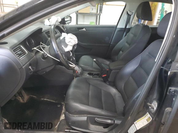 2012 Volkswagen Jetta SE z VIN 3VWBP7AJ9CM075895, wystawiony jako Copart lot #50253895 z przebiegiem 165 772 mil mil oraz Szkoda całkowita • Salvage title. Historia ofert i sprzedaży dostępna na DreamBid. Obrazek 7.