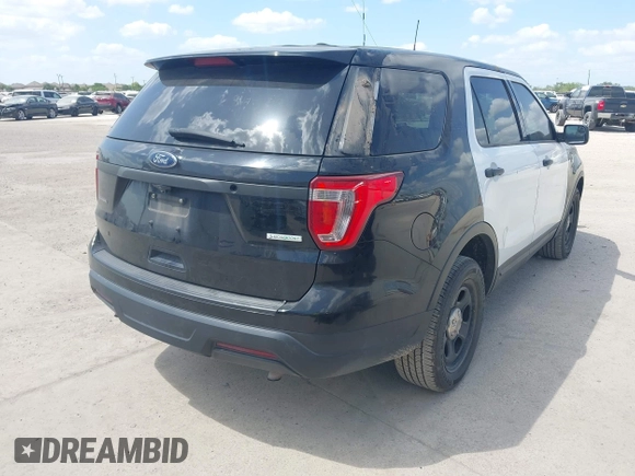 2018 Ford Police Interceptor Utility с VIN 1FM5K8AT1JGB19090, выставлен на аукционе IAAI как лот 42413195 с пробегом 118 313 миль миль и . История ставок и продаж доступна на DreamBid. Изображение 4.
