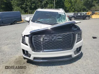 2023 GMC Yukon Denali Ultimate with VIN 1GKS2EKL0PR238125, listed as a Copart auction lot 68468064 with 32,697 mi miles and Salvage Title. Bid and sale history available at carsss.com. Image 5.