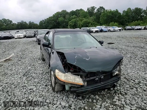 2000 Honda Accord EX z VIN 1HGCG1659YA073599, wystawiony jako Copart lot #58899565 z przebiegiem 389 828 mil mil oraz Szkoda całkowita • Salvage title. Historia ofert i sprzedaży dostępna na DreamBid. Obrazek 13.