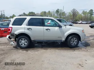 2008 Ford Escape XLS с VIN 1FMCU02Z78KC32703, выставлен на аукционе IAAI как лот 41998928 с пробегом 212 746 миль миль и . История ставок и продаж доступна на DreamBid. Изображение 13.