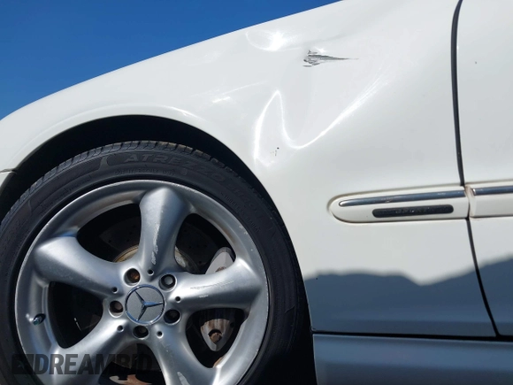 2005 Mercedes-Benz C 230 Kompressor with VIN WDBRF40J55F717891, listed as a IAAI auction lot 41988662 with 161,528 mi miles and . Bid and sale history available at DreamBid. Image 14.