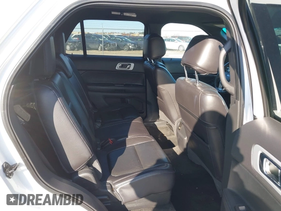 2013 Ford Explorer XLT z VIN 1FM5K8D89DGB04543, wystawiony jako IAAI lot #41758708 z przebiegiem 187 011 mil mil oraz . Historia ofert i sprzedaży dostępna na DreamBid. Obrazek 8.