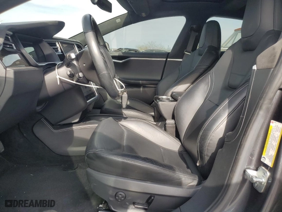 2016 Tesla Model S 90D with VIN 5YJSA1E2XGF156161, listed as a Copart auction lot 52332685 with 47,893 mi miles and Salvage Title. Bid and sale history available at carsss.com. Image 7.