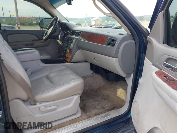 2007 Chevrolet Avalanche LS with VIN 3GNEC12007G143916, listed as a IAAI auction lot 42871760 with 194,087 mi miles and . Bid and sale history available at DreamBid. Image 5.