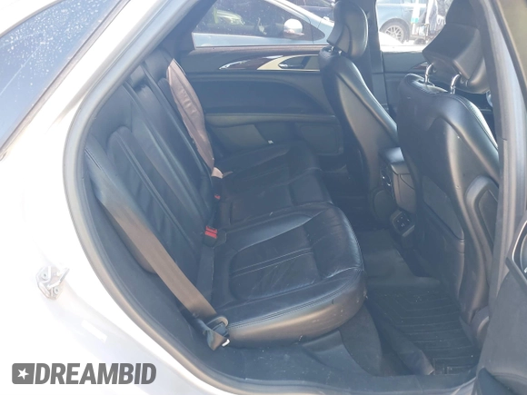 2017 Lincoln MKZ Hybrid Reserve with VIN 3LN6L5MUXHR609678, listed as a IAAI auction lot 41857482 with 66,013 mi miles. Bid and sale history available at carsss.com. Image 8.