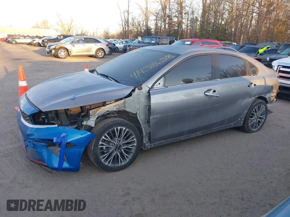 2023 Kia Forte GT-Line with VIN 3KPF54AD5PE684131, listed as a IAAI auction lot 41458658 with 37,664 mi miles. Bid and sale history available at carsss.com. Image 14.