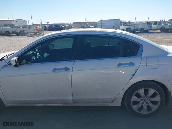 2010 Honda Accord Sdn EX-L with VIN 1HGCP3F87AA021545, listed as a IAAI auction lot 41452486 with 140,615 mi miles. Bid and sale history available at carsss.com. Image 14.