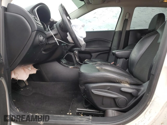 2019 Jeep Compass Altitude with VIN 3C4NJCBB9KT664922, listed as a Copart auction lot 45175545 with 99,665 mi miles and Salvage Title. Bid and sale history available at carsss.com. Image 7.