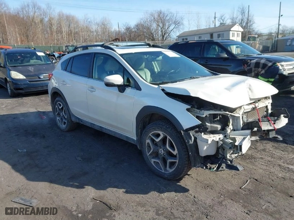 2018 Subaru Crosstrek Limited with VIN JF2GTAMCXJ8301024, listed as a IAAI auction lot 41481372 with NaN miles. Bid and sale history available at carsss.com. Image 1.