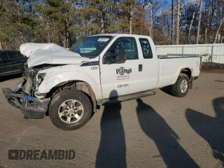 2016 Ford Super Duty F-250 SRW XLT with VIN 1FT7X2B68GEC49053, listed as a Copart auction lot 46883475 with 258,358 mi miles and Salvage Title. Bid and sale history available at carsss.com. Image 1.