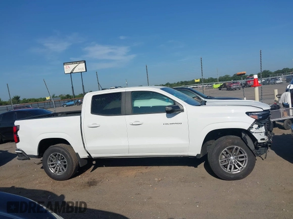 2024 Chevrolet Colorado 2WD LT with VIN 1GCPSCEKXR1134347, listed as a IAAI auction lot 42745643 with 21,017 mi miles and . Bid and sale history available at DreamBid. Image 14.