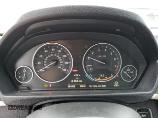 2013 BMW 3 Series 328i z VIN WBA3A5C56DF350294, wystawiony jako Copart lot #62420505 z przebiegiem 184 532 mil mil oraz Czysty tytuł • Clean title. Historia ofert i sprzedaży dostępna na DreamBid. Obrazek 9.