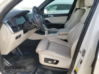 2019 BMW X5 xDrive40i with VIN 5UXCR6C51KLL09358, listed as a Copart auction lot 48351585 with 98,380 mi miles and Salvage Title. Bid and sale history available at carsss.com. Image 7.