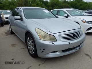 2009 Infiniti G37 Journey with VIN JNKCV61E79M310341, listed as a IAAI auction lot 41956999 with 181,095 mi miles. Bid and sale history available at carsss.com. Image 1.