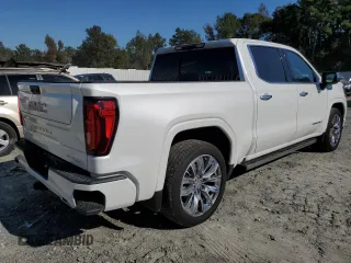 2024 GMC Sierra 1500 with VIN 1GTPHGE84RZ136817, listed as a Copart auction lot 82573014 with 19,929 mi miles and Non Repairable. Bid and sale history available at DreamBid. Image 3.
