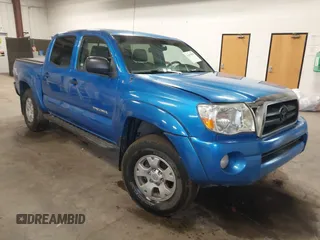 2005 Toyota Tacoma z VIN 5TELU42N55Z073101, wystawiony jako IAAI lot #41495806 z przebiegiem 271 540 mil mil oraz . Historia ofert i sprzedaży dostępna na DreamBid. Obrazek 1.
