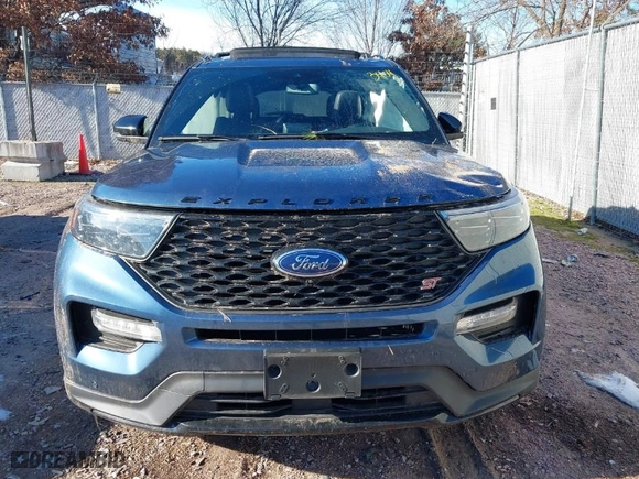 2020 Ford Explorer ST with VIN 1FM5K8GC1LGA37354, listed as a IAAI auction lot 41213404 with 50,547 mi miles. Bid and sale history available at carsss.com. Image 12.