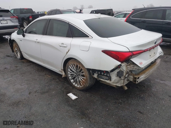 2020 Toyota Avalon Hybrid Limited with VIN 4T1C21FB9LU016373, listed as a IAAI auction lot 41536148 with 104,675 mi miles. Bid and sale history available at carsss.com. Image 3.
